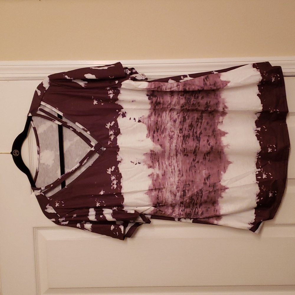 Women's tshirt.